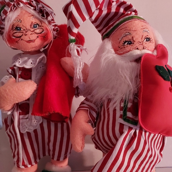 Annalee Mr & Mrs. Claus - Picture 9 of 9